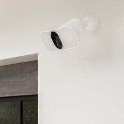 Arlo Pro 3 Wireless Floodlight Camera – 2K HDR – Buy Online at AbmarketX