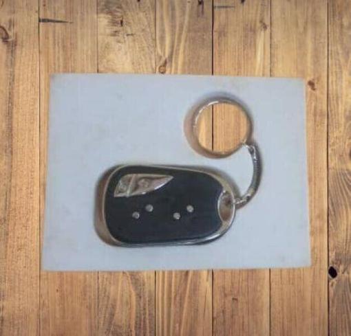 Spy Mission 909 Micro-Camera Keychain – Vintage - Image 3